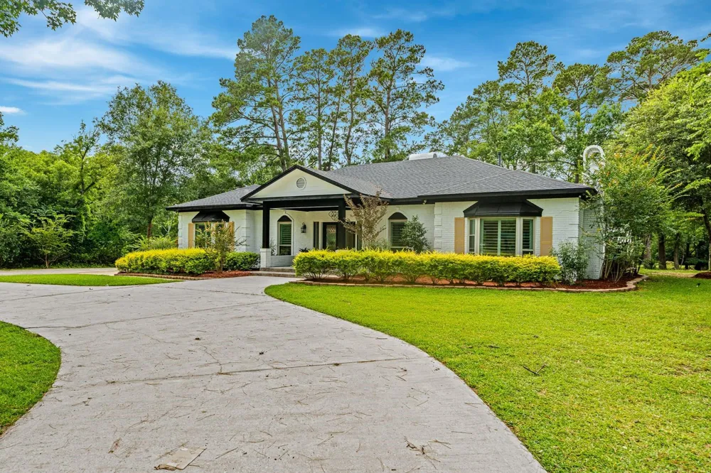 1966 Ogrady Drive Conroe, TX 77304