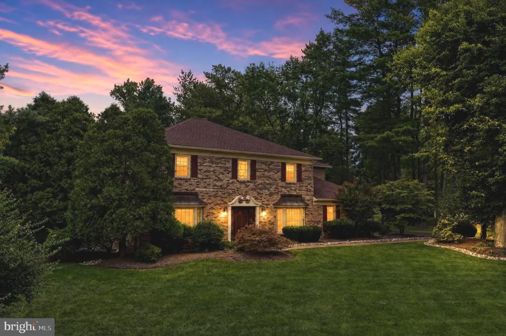 721 BUCKLEY ROAD Blue Bell, PA 19422