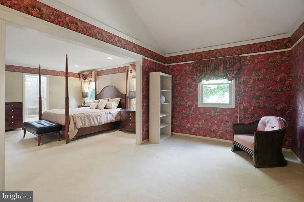 721 BUCKLEY ROAD Blue Bell, PA 19422