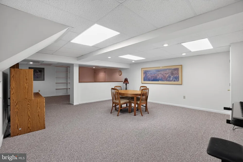 721 BUCKLEY ROAD Blue Bell, PA 19422