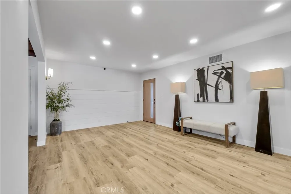 721 Milford Road Orange, CA 92867
