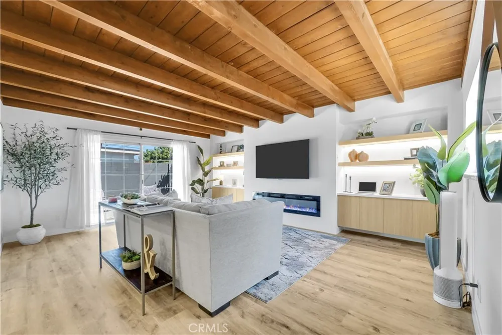721 Milford Road Orange, CA 92867
