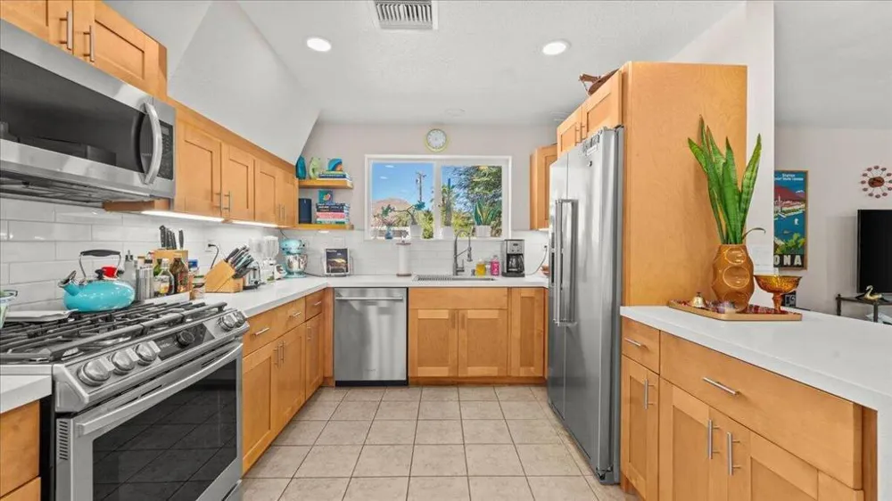 39162 Karen Street Cathedral City, CA 92234