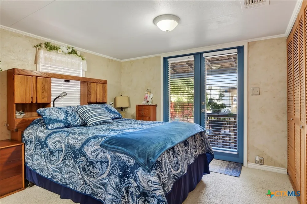 331 River Bend Drive New Braunfels, TX 78130