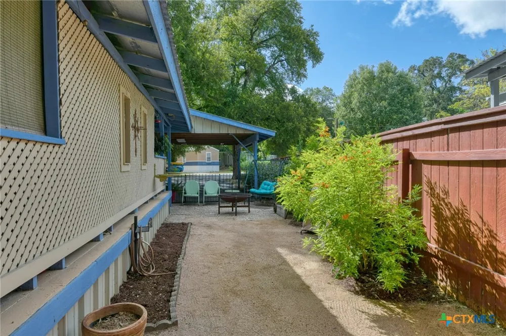 331 River Bend Drive New Braunfels, TX 78130