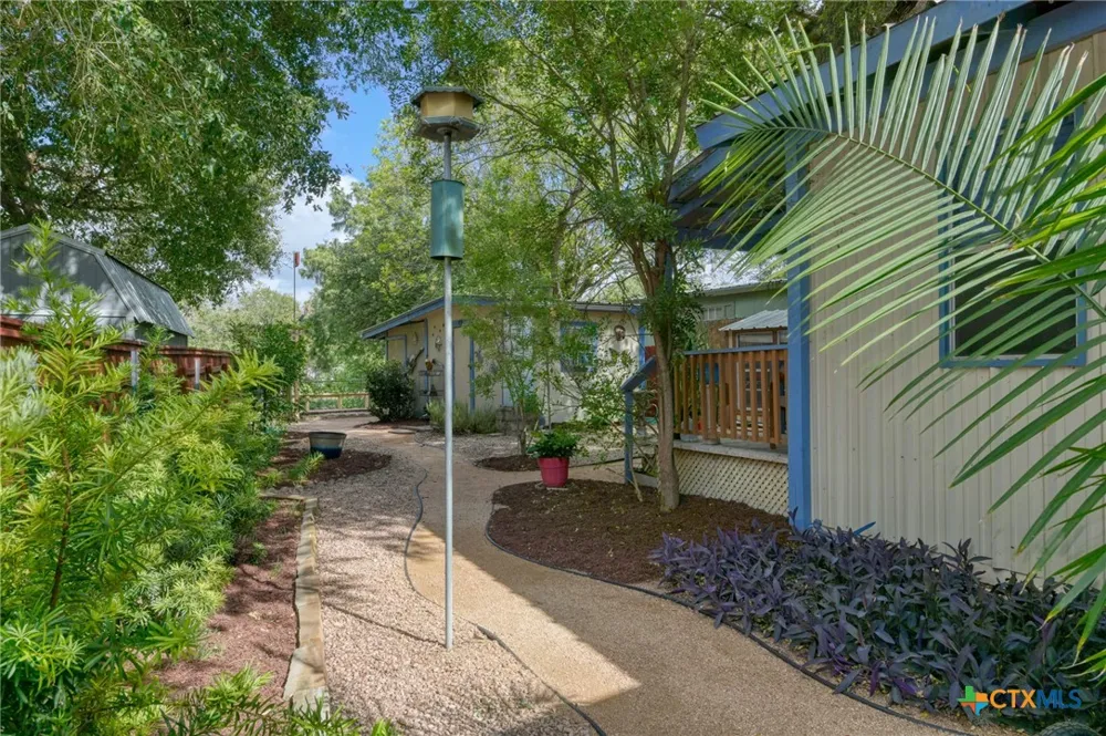 331 River Bend Drive New Braunfels, TX 78130