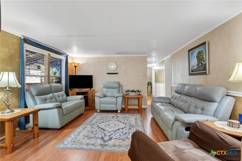331 River Bend Drive New Braunfels, TX 78130