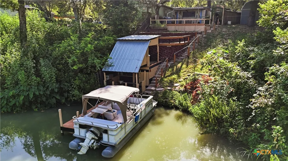 331 River Bend Drive New Braunfels, TX 78130