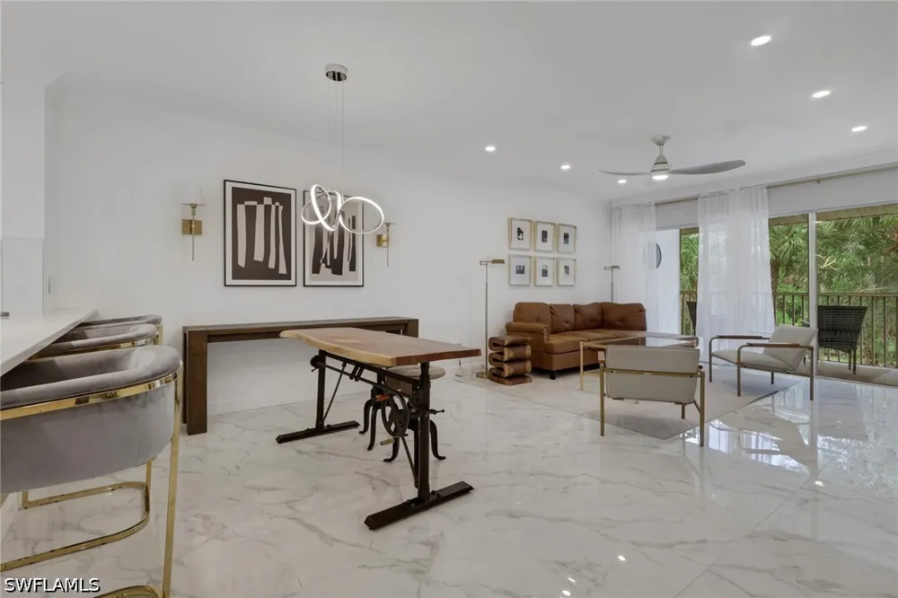 Luisa Court #4 Naples, FL 34104