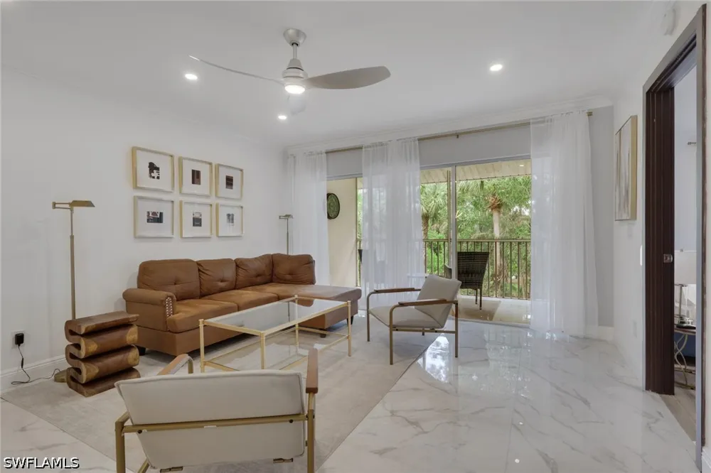 Luisa Court #4 Naples, FL 34104