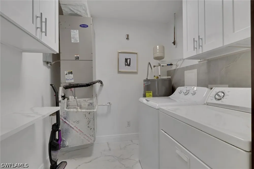 Luisa Court #4 Naples, FL 34104