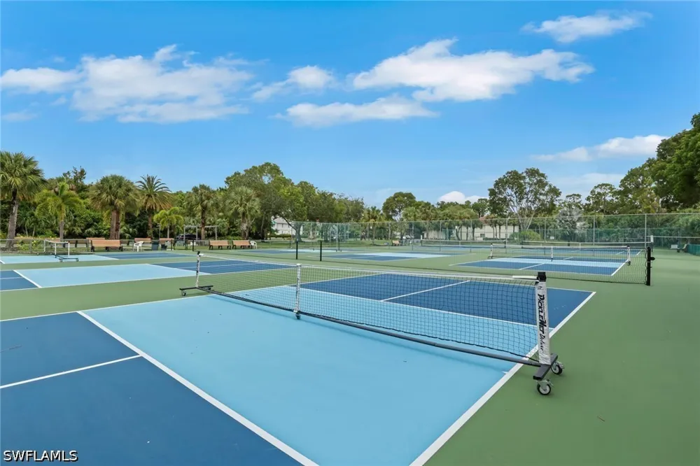 Luisa Court #4 Naples, FL 34104
