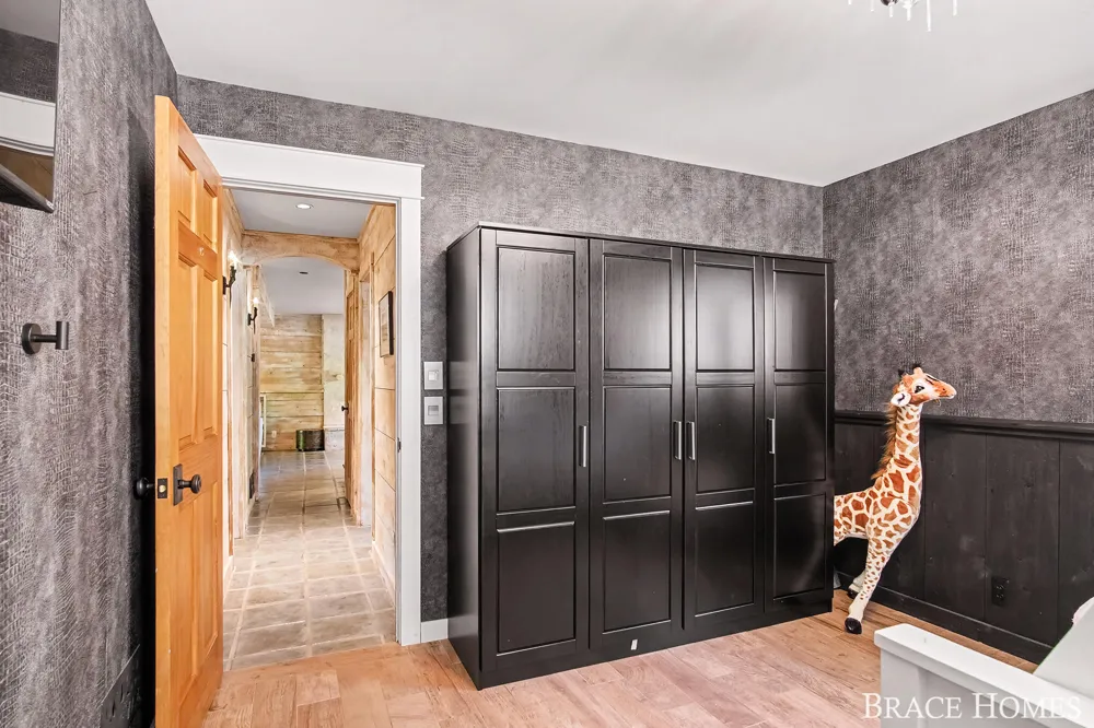 5501 Canyon River Drive NE Ada, MI 49301