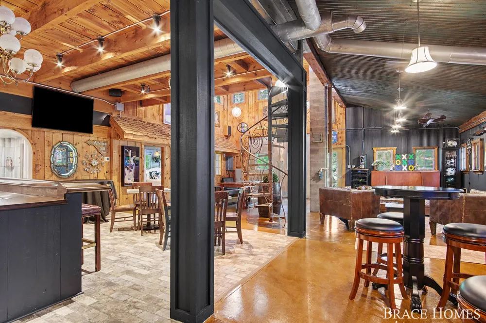 5501 Canyon River Drive NE Ada, MI 49301