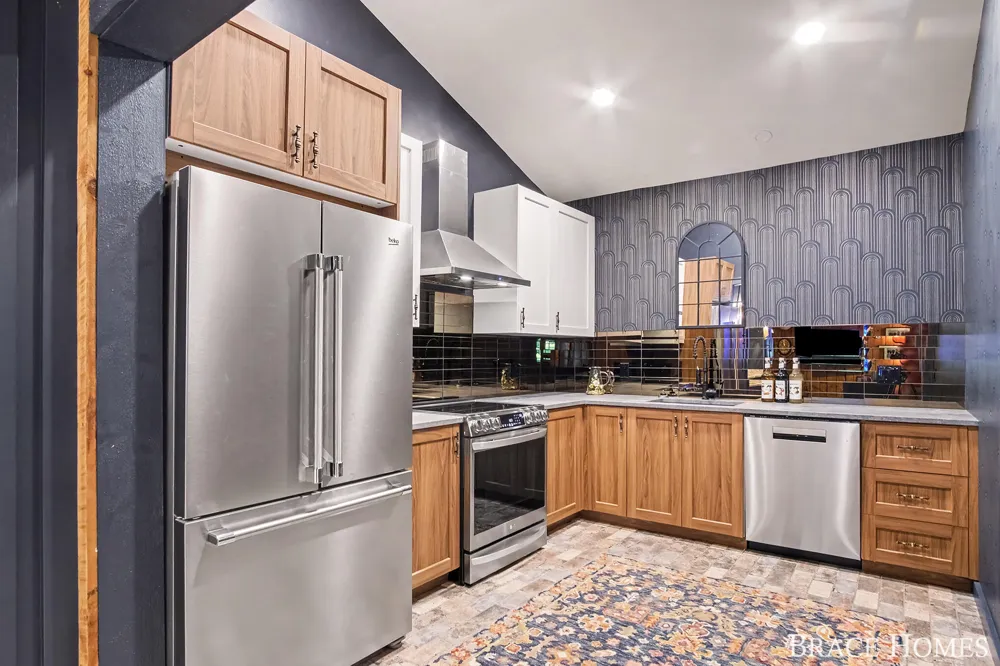 5501 Canyon River Drive NE Ada, MI 49301
