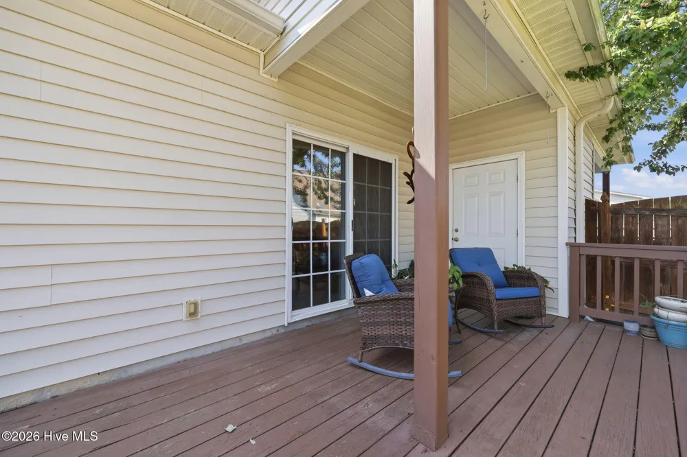 2205 Dovedale Drive #B Greenville, NC 27834