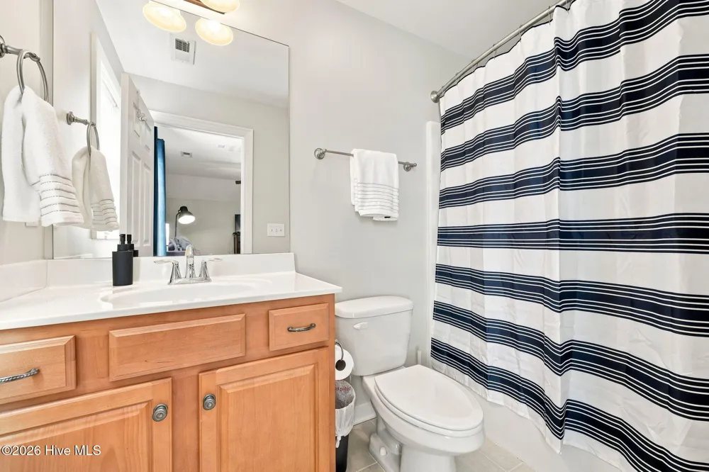 2205 Dovedale Drive #B Greenville, NC 27834