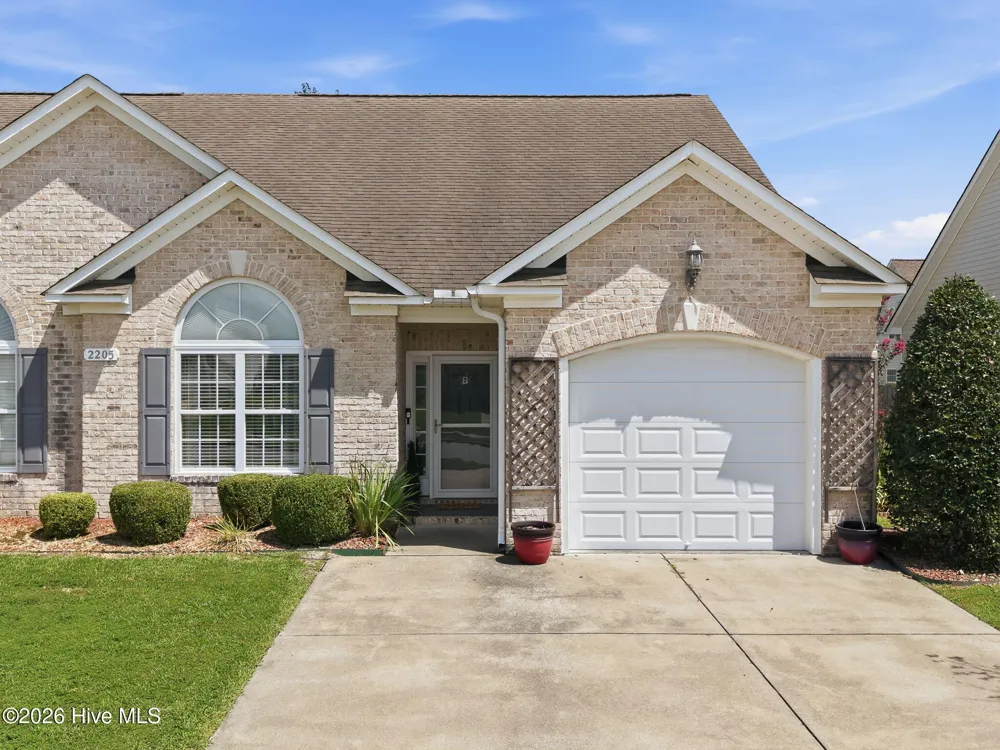 2205 Dovedale Drive #B Greenville, NC 27834