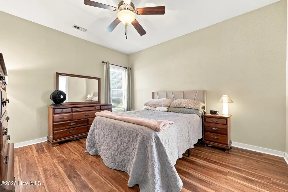 2205 Dovedale Drive #B Greenville, NC 27834