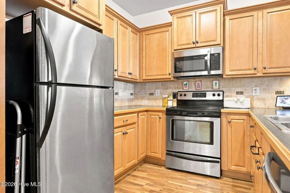 2205 Dovedale Drive #B Greenville, NC 27834