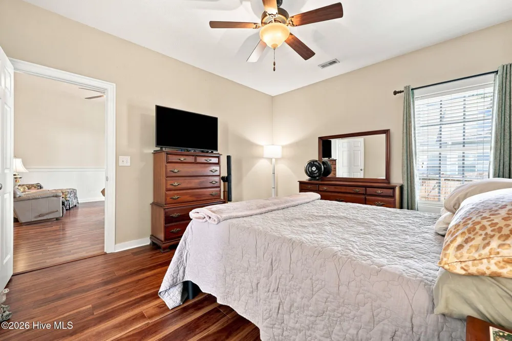 2205 Dovedale Drive #B Greenville, NC 27834