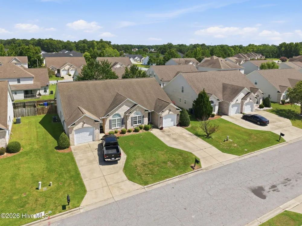 2205 Dovedale Drive #B Greenville, NC 27834