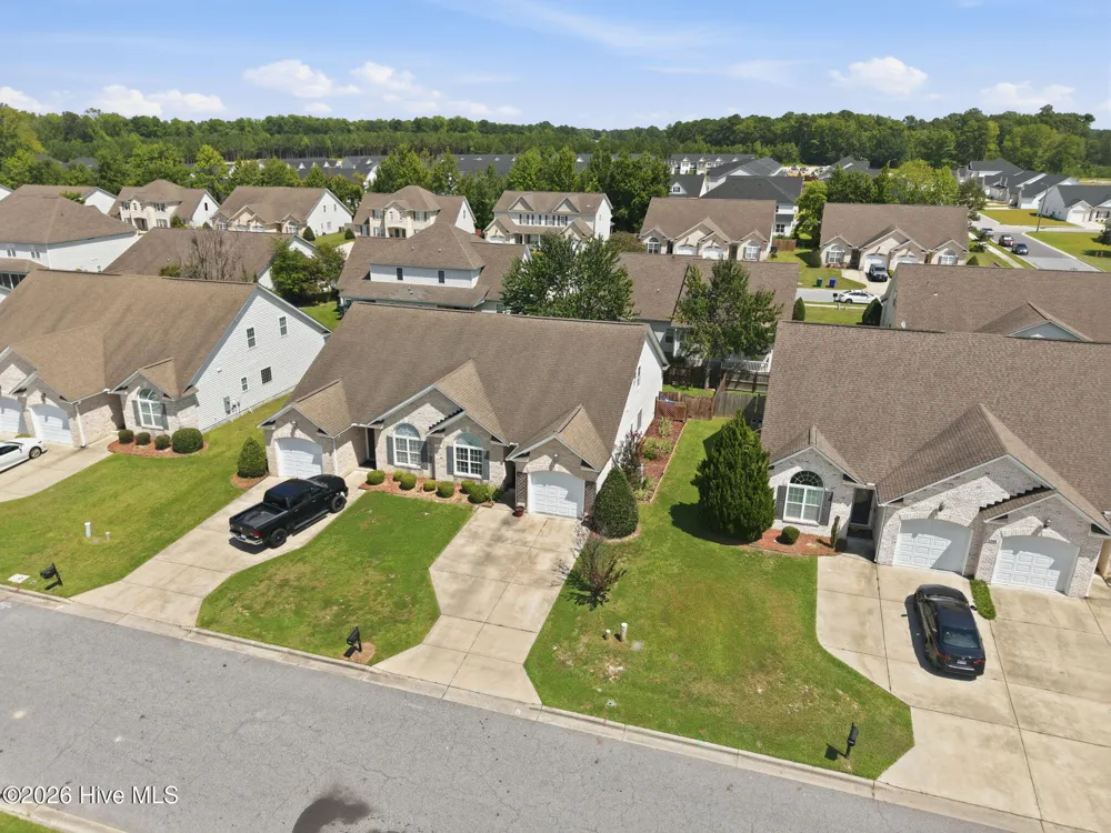 2205 Dovedale Drive #B Greenville, NC 27834