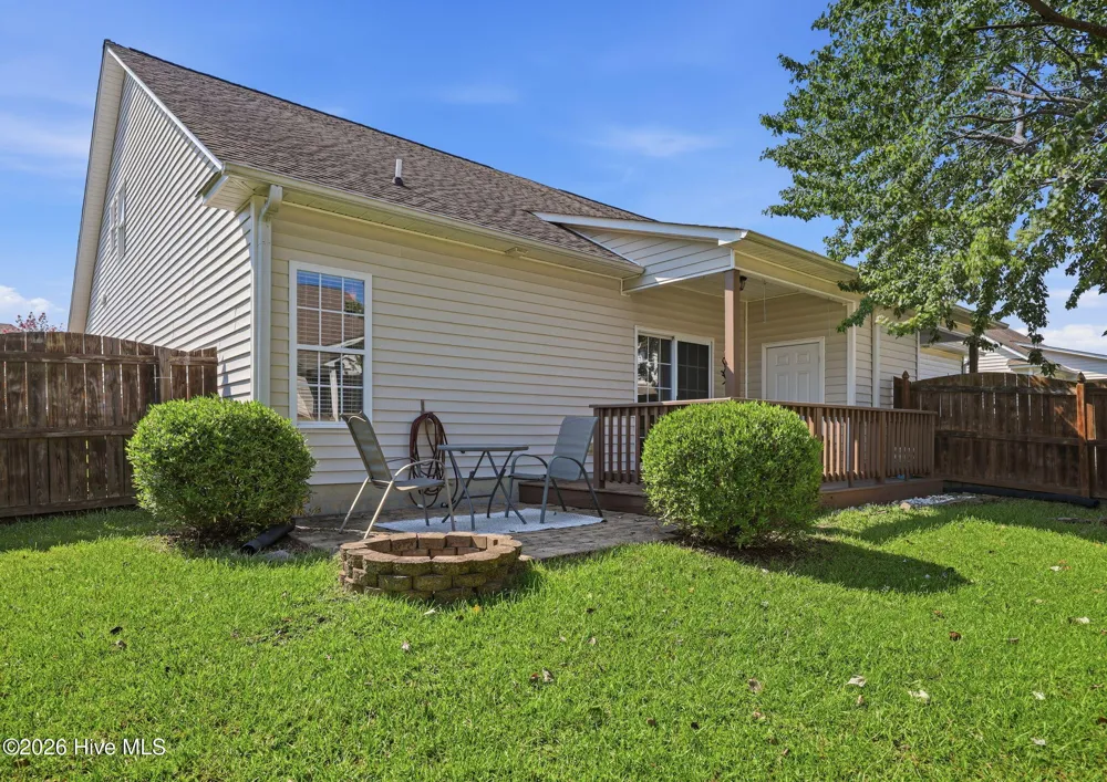 2205 Dovedale Drive #B Greenville, NC 27834