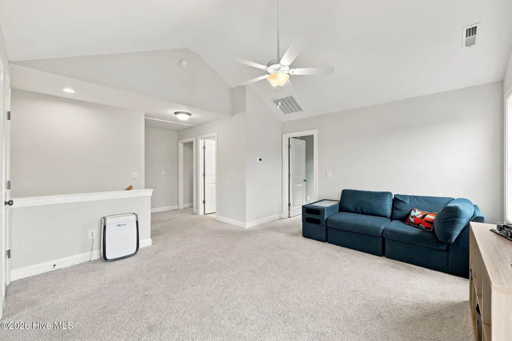281 E Maritt Street Hampstead, NC 28443