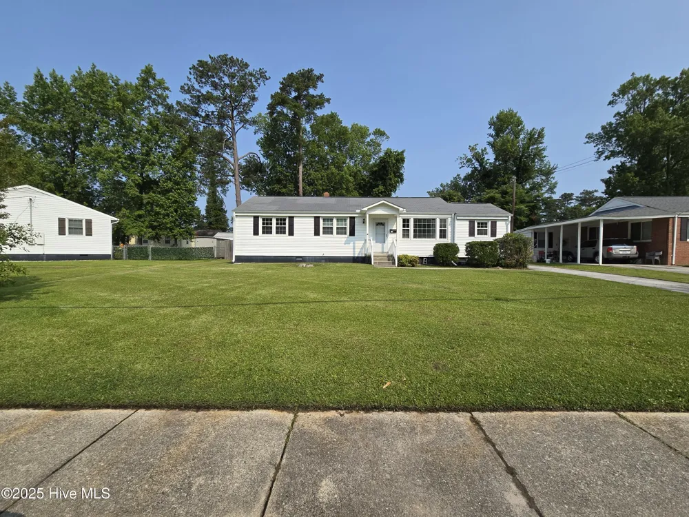 801 Barn Street Jacksonville, NC 28540