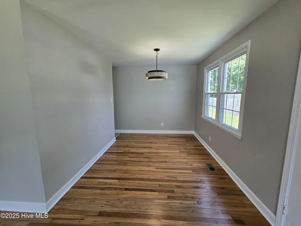801 Barn Street Jacksonville, NC 28540