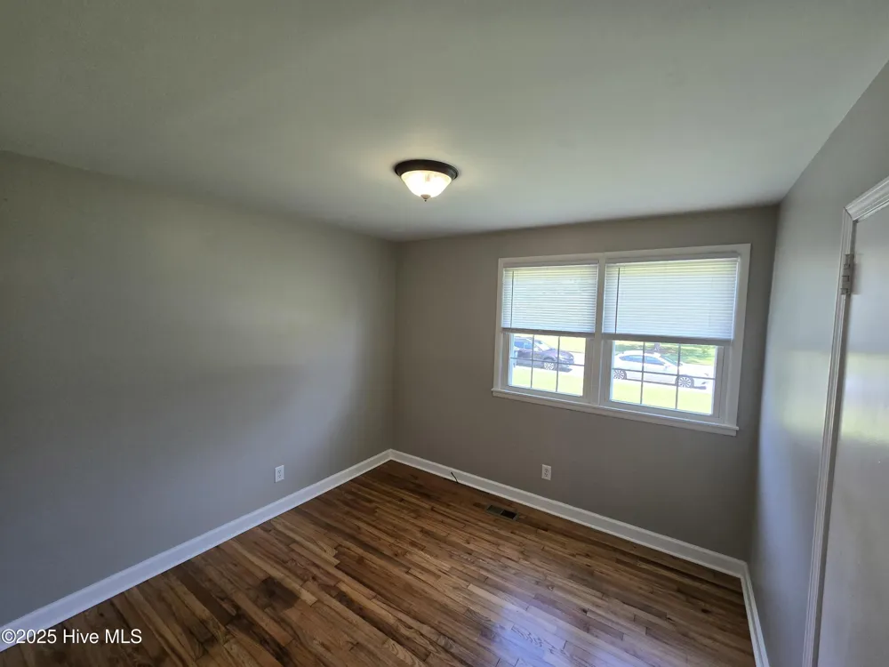 801 Barn Street Jacksonville, NC 28540