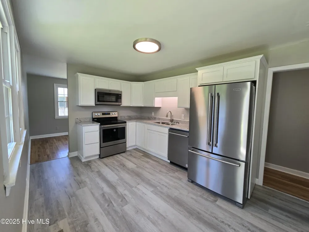 801 Barn Street Jacksonville, NC 28540
