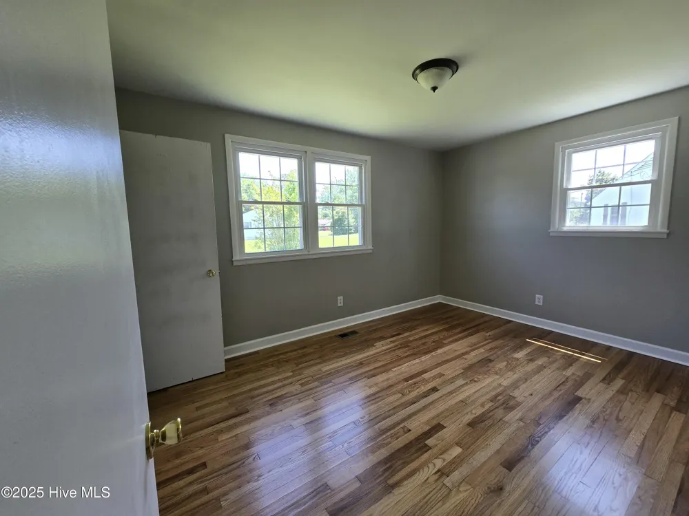 801 Barn Street Jacksonville, NC 28540