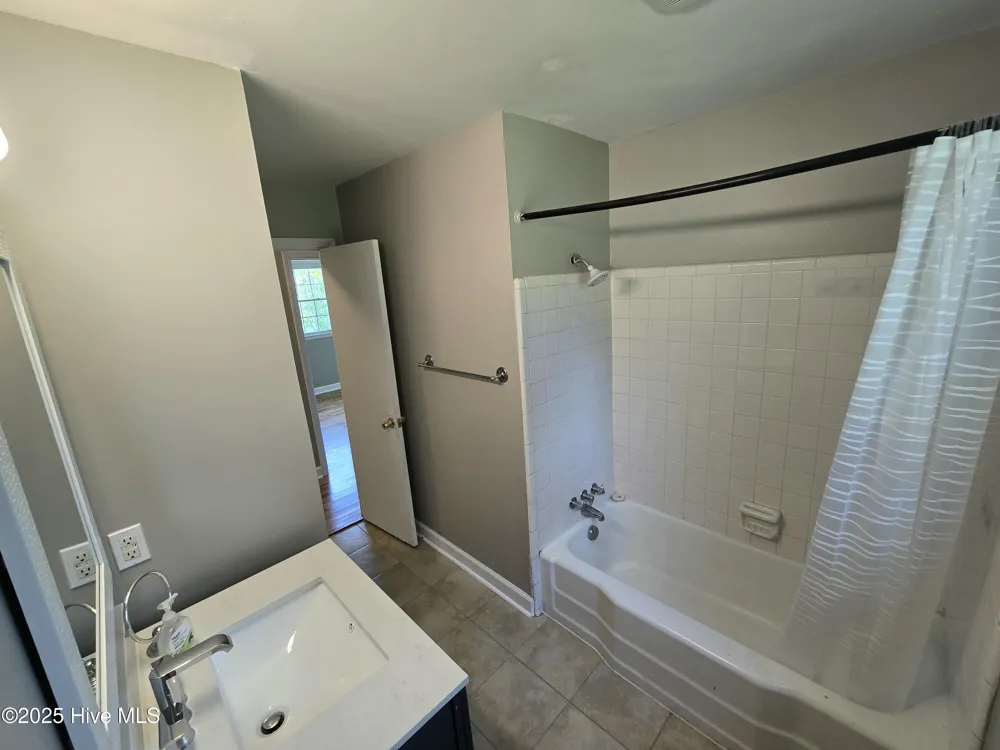801 Barn Street Jacksonville, NC 28540