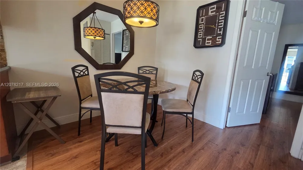 415 NE 2nd St #105 Hallandale Beach, FL 33009