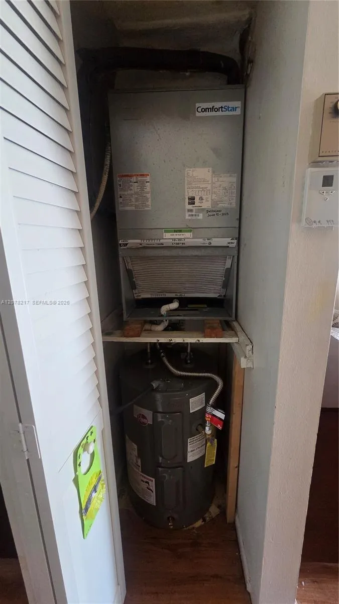 415 NE 2nd St #105 Hallandale Beach, FL 33009