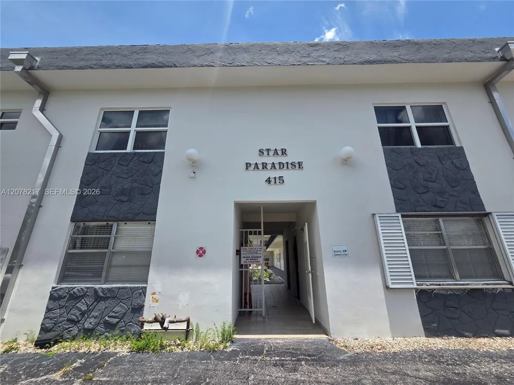 415 NE 2nd St #105 Hallandale Beach, FL 33009