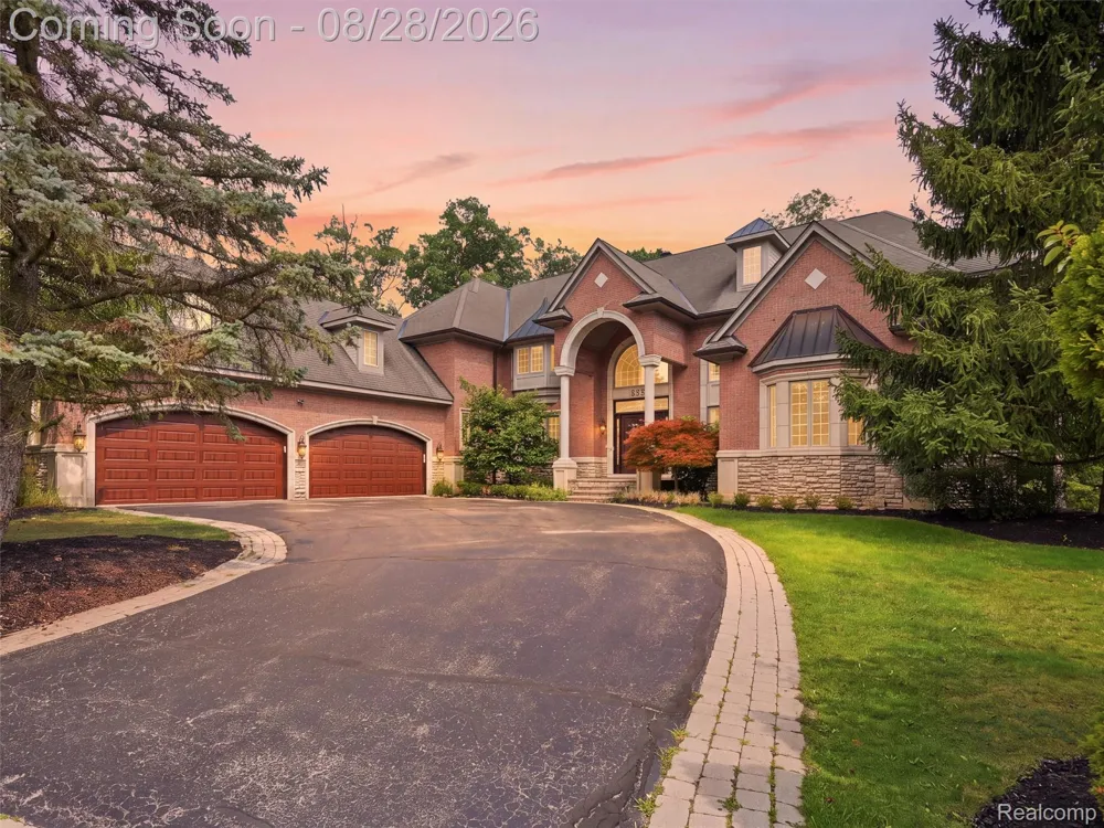 6933 Kirkbridge Hill West Bloomfield Charter Township, MI 48322
