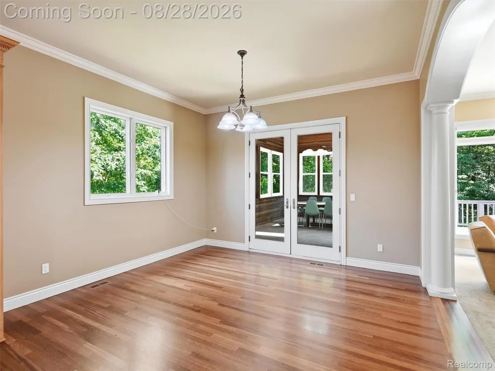 6933 Kirkbridge Hill West Bloomfield Charter Township, MI 48322