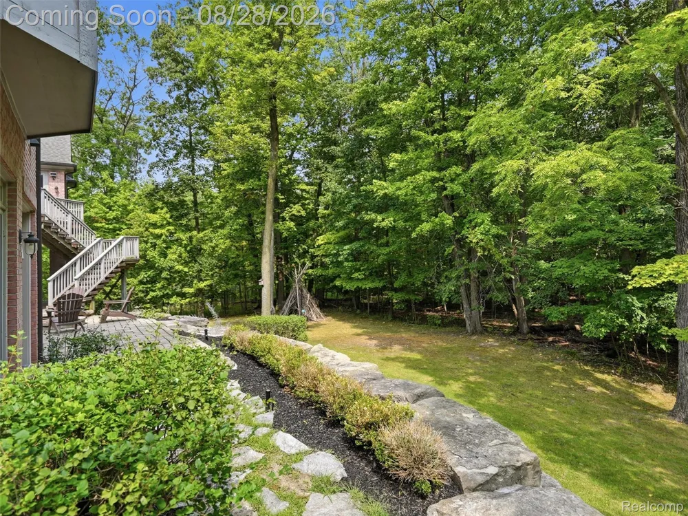 6933 Kirkbridge Hill West Bloomfield Charter Township, MI 48322