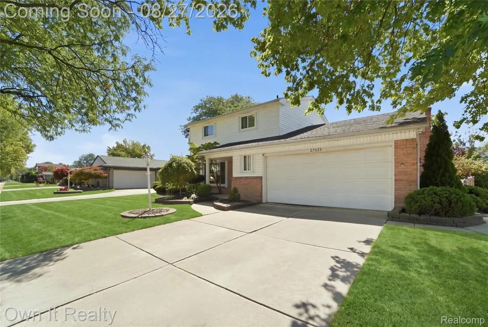 27025 Havelock Drive Dearborn Heights City, MI 48127