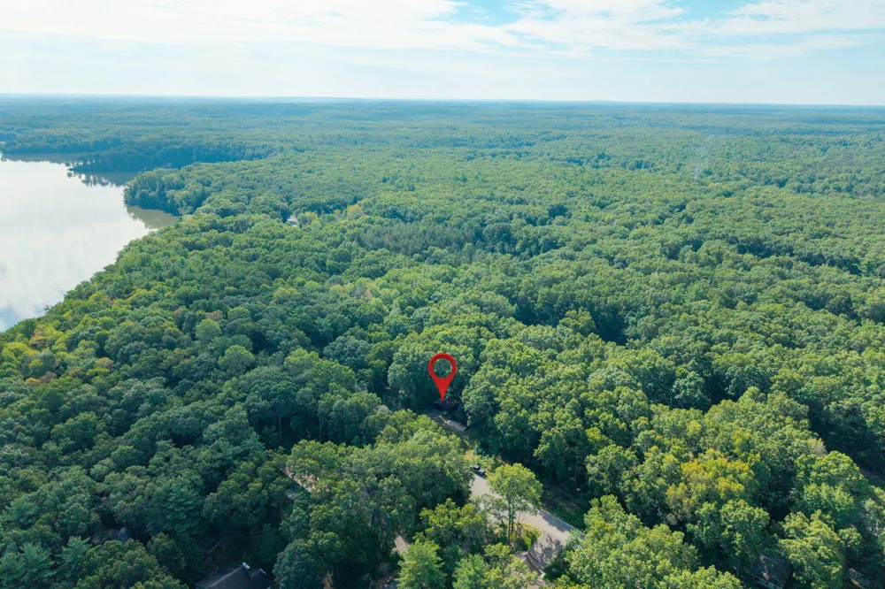 3914 Arrowhead Trail Valley Township, MI 49010