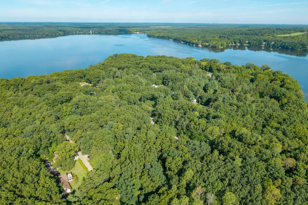 3914 Arrowhead Trail Valley Township, MI 49010