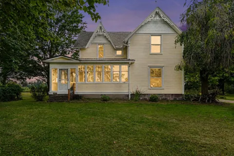 4394 S Lake Road
