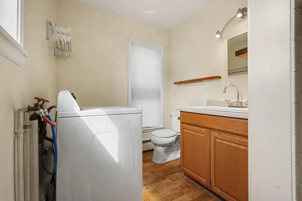 4394 S Lake Road Montcalm Township, MI 48838