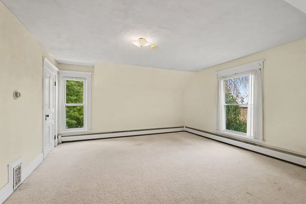 4394 S Lake Road Montcalm Township, MI 48838