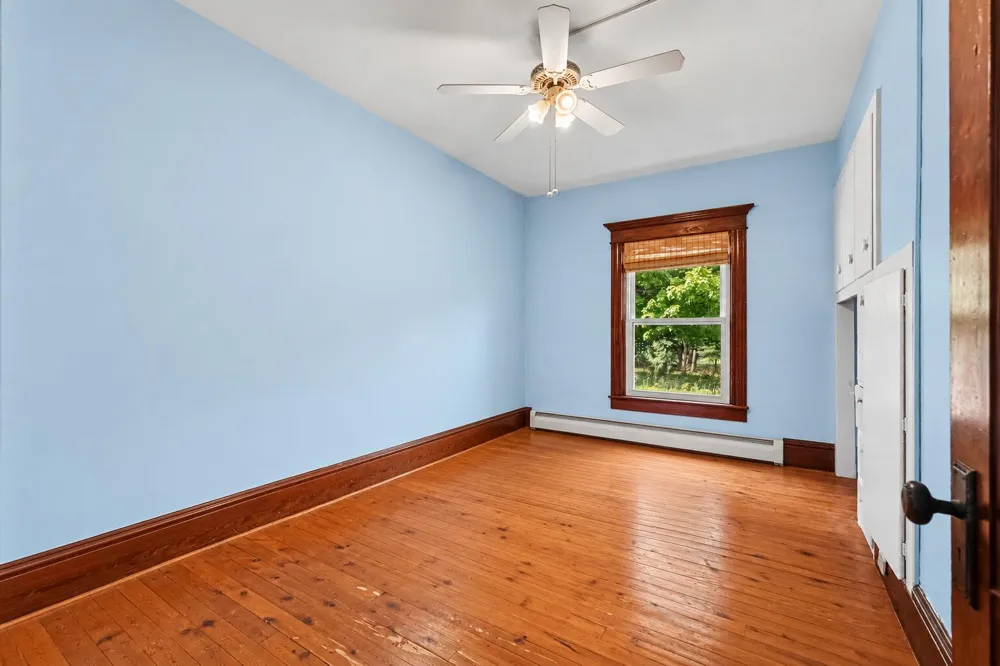 4394 S Lake Road Montcalm Township, MI 48838