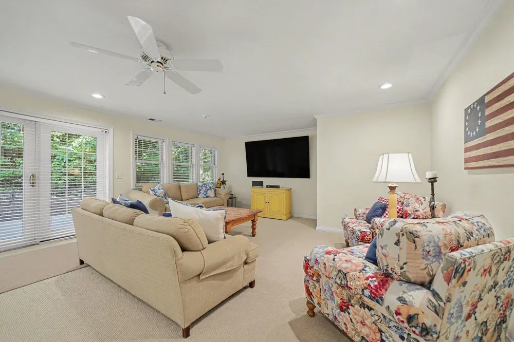 18400 Dunecrest Drive #6 New Buffalo Township, MI 49117