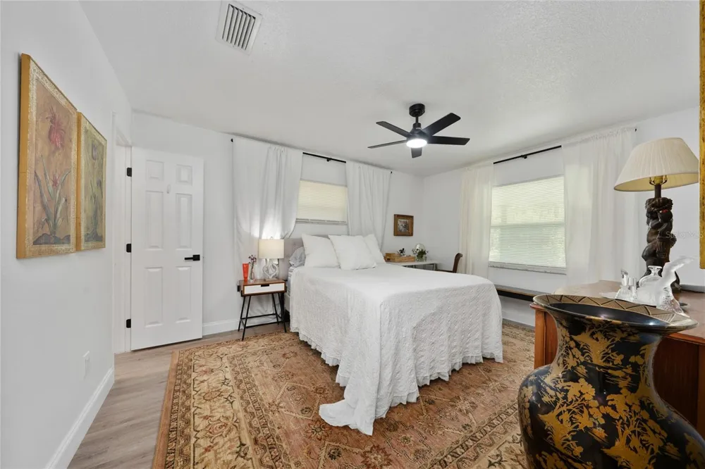 618 WOODLING PLACE Altamonte Springs, FL 32701
